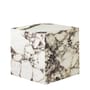 Beistelltisch Plinth Cubic beige / Marmor - 40 x 40 x H 40 cm - Audo Copenhagen
