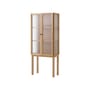 Credenza con piattaia Curiosity Tall legno naturale / L 70,5 x H 168 cm - Vetro scanalato - Audo Copenhagen