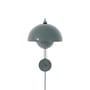 Applique avec prise Flowerpot VP8 métal bleu pierre / Verner Panton, 1968 - &tradition