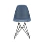 Sedia RE DSR - Eames Plastic Side Chair materiale plastico blu / (1950) - Gambe nere / Riciclata - Vitra