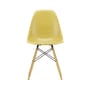 Sedia DSW - Eames Fiberglass Side Chair materiale plastico giallo / (1950) - legno chiaro - Vitra