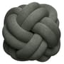 Kissen Knot textil grün / Handgefertigt - 30 x 30 cm - Design House Stockholm