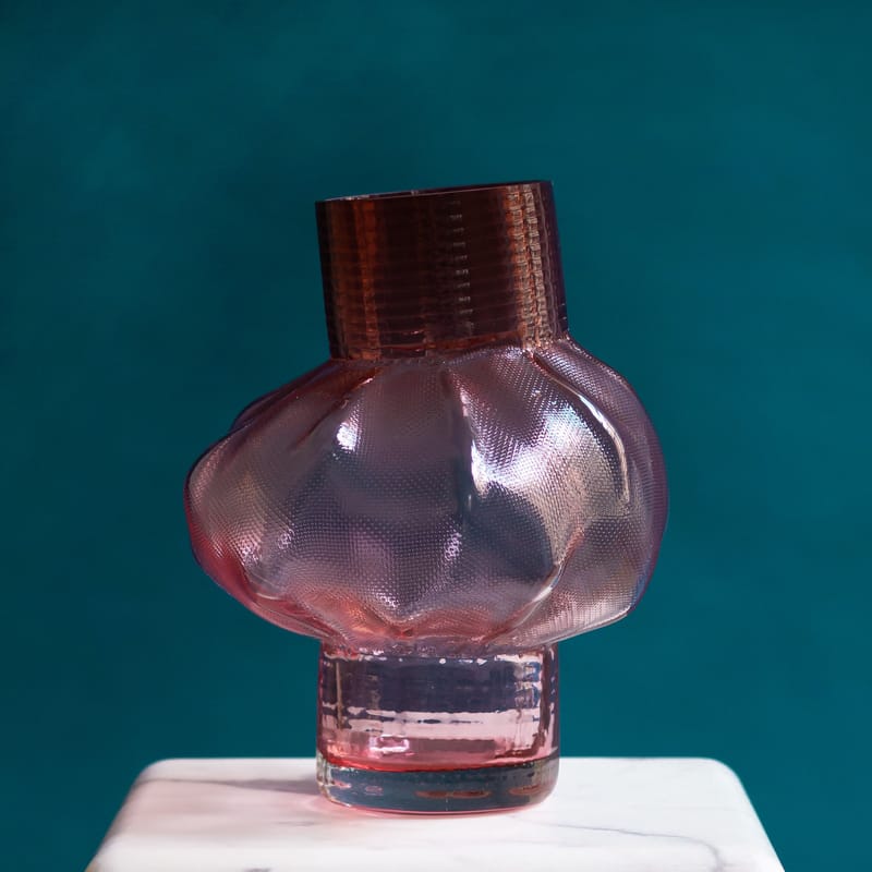 Décoration - Vases - Vase Bloom verre rose / Edition limitée, signée & numérotée - 20 ans MID - Vanessa Mitrani - Rose Rubis - Verre soufflé