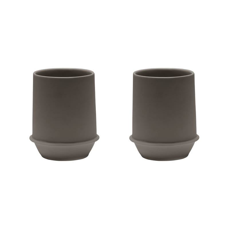 Table et cuisine - Tasses et mugs - Mug Dune céramique marron / By Kelly Wearstle - Set de 2 - Ø 9 x H 11,5 cm - Serax - Marron Ardoise - Porcelaine