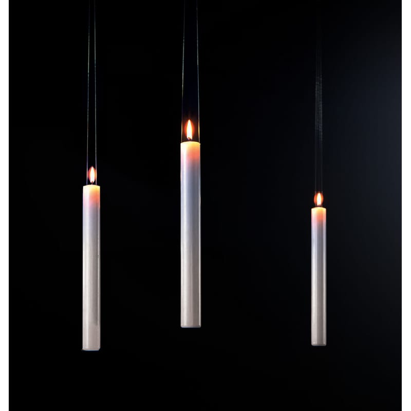 Dekoration - Kerzen, Kerzenleuchter und Windlichter - Kerze Fly Candle Fly! wachs weiß Set mit 2 Ersatzkerzen - Ingo Maurer - Weiß - Wachs