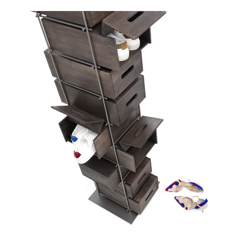 Manolo shoe shop cabinet