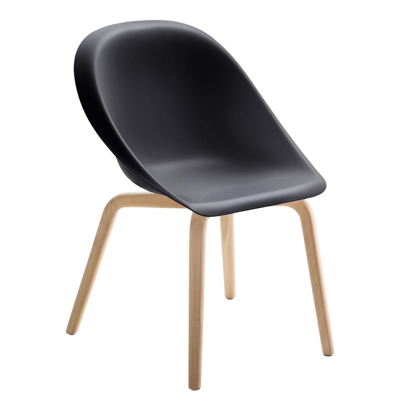 Mobilier - Chaises, fauteuils de salle à manger - Fauteuil Hoop plastique noir bois naturel / Pieds hêtre - B-LINE - Noir / Pieds hêtre - Hêtre massif, Polyuréthane