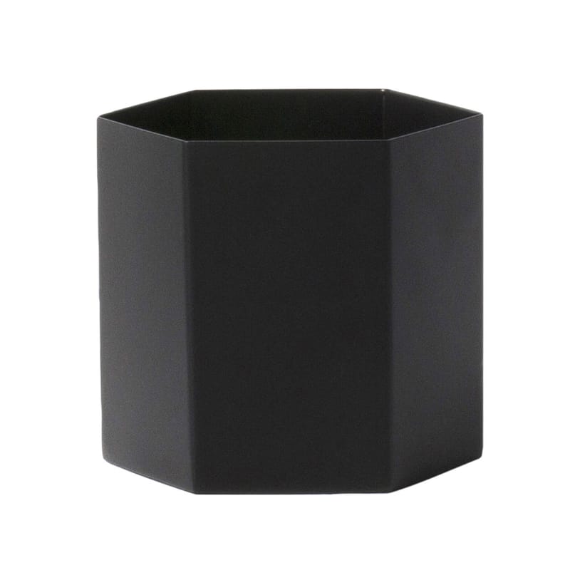 Décoration - Vases - Pot de fleurs Hexagon Large métal noir / Ø 13.5 cm x H 12 cm - Ferm Living - Noir - Métal laqué