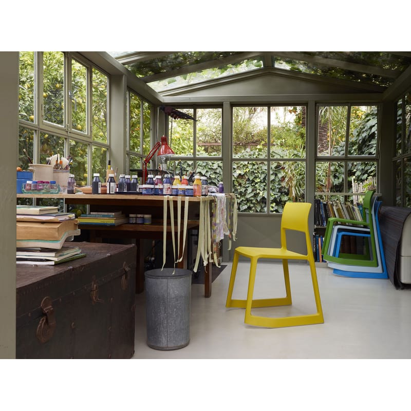 Inclined plastic store chair