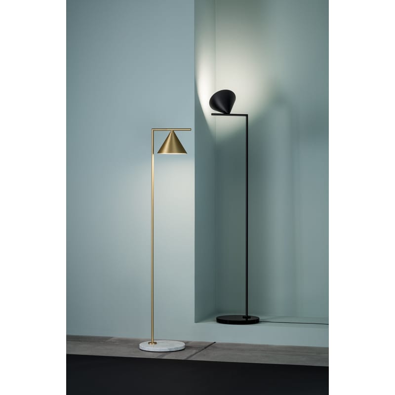 Flint shop table lamp