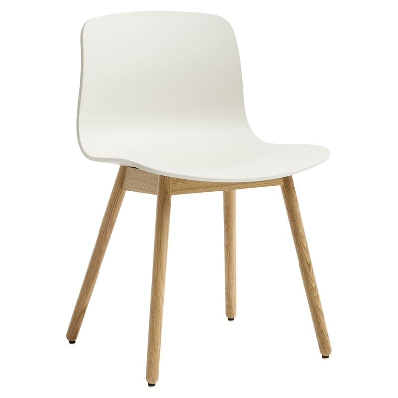 Mobilier - Chaises, fauteuils de salle à manger - Chaise  About a chair AAC12 plastique beige / Recyclé - Hay - Crème / Chêne verni mat - Chêne massif, Polypropylène recyclé
