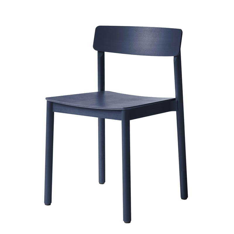 Mobilier - Chaises, fauteuils de salle à manger - Chaise empilable Betty TK2 bois bleu - &tradition - Bleu Twilight - Bois massif, Contreplaqué