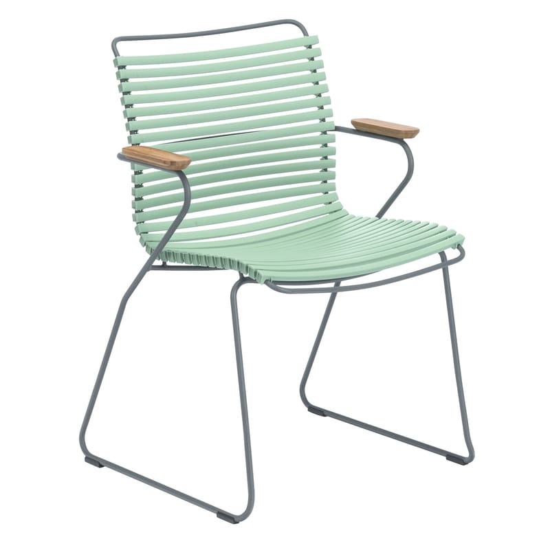 Mobilier - Chaises, fauteuils de salle à manger - Fauteuil Click plastique vert / accoudoirs bambou - Houe - Dusty green - Bambou, Matière plastique, Métal