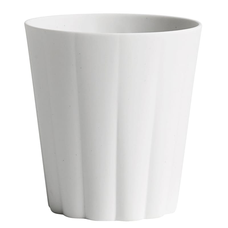 Tisch und Küche - Tassen und Becher - Tasse Iris keramik weiß / runder Becher - handgemacht - Hay - Rund / Weiß - Porzellan