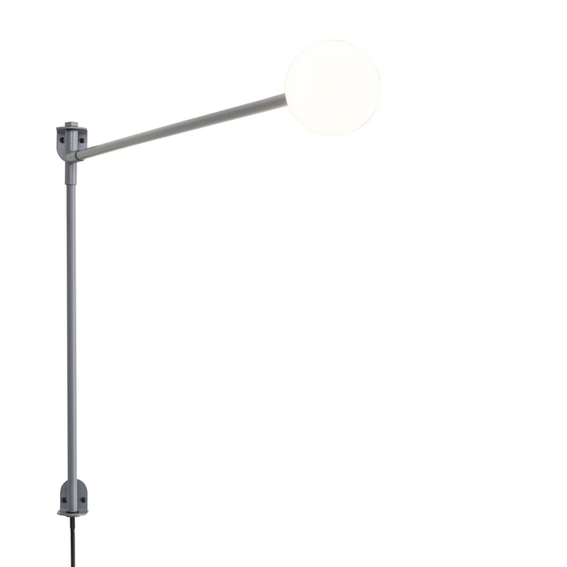Luminaire - Appliques - Applique avec prise Potence pivotante Mini métal gris / Charlotte Perriand, 1938 - L 100 cm - Nemo - Gris - Métal, Verre