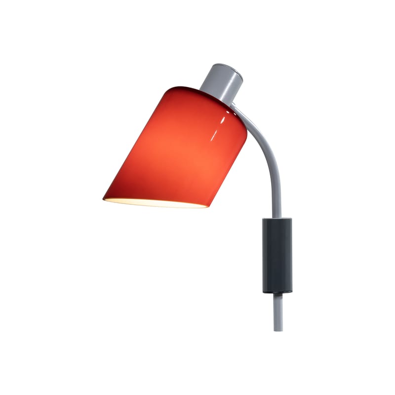 Luminaire - Appliques - Applique avec prise La Lampe de Bureau verre rouge / Charlotte Perriand, 1965 - Nemo - Rouge - Acier, Verre