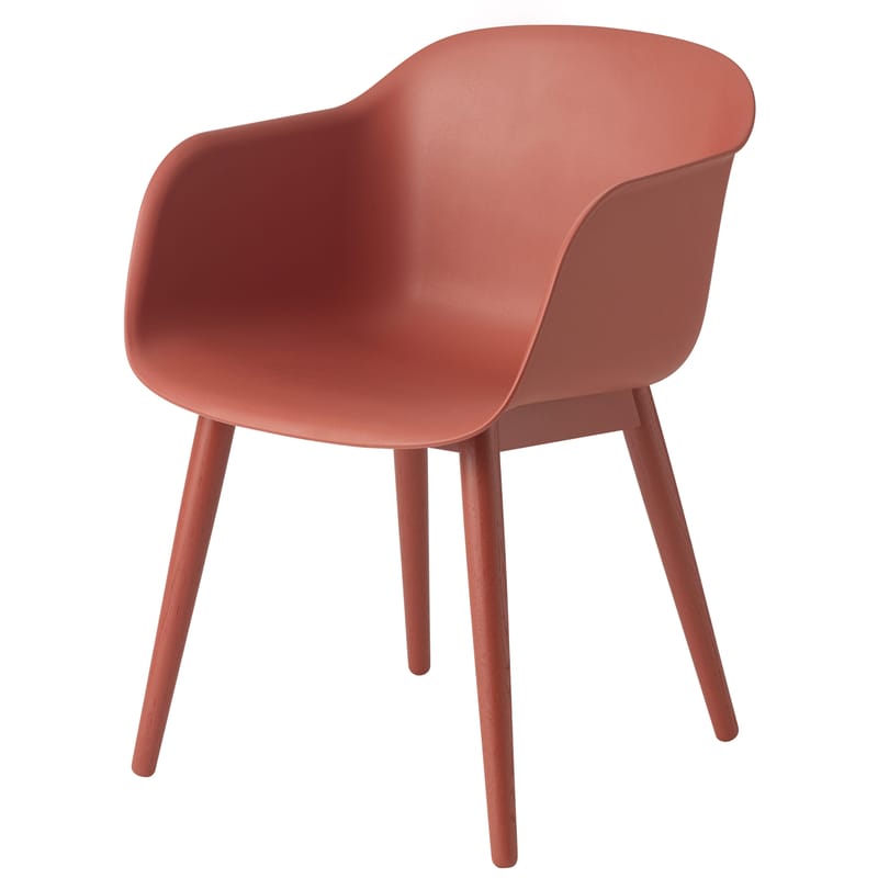 Mobilier - Chaises, fauteuils de salle à manger - Fauteuil Fiber plastique bois rouge / Pieds bois - Muuto - Rouge / Pieds rouges - Acier peint, Chêne, Matériau composite recyclé