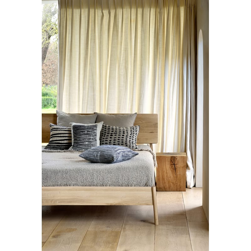 180 x new arrivals 200 bed size