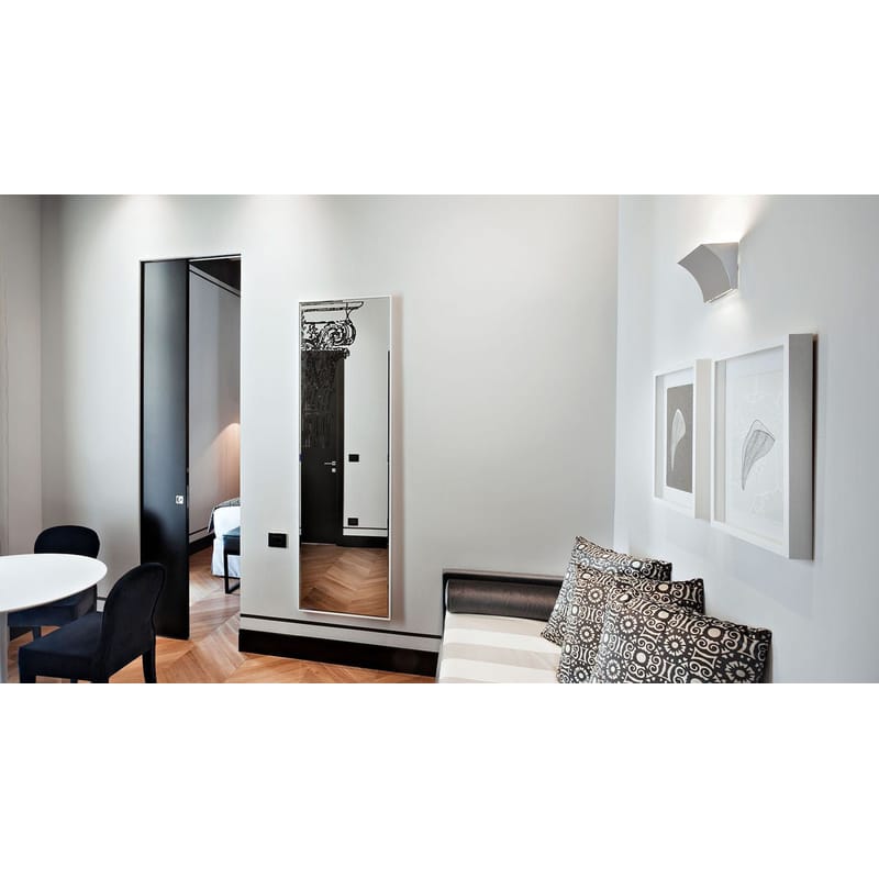 Flos pochette wall light cheap