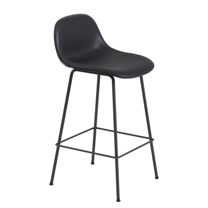 Mobilier - Tabourets de bar - Chaise de bar Fiber Bar cuir noir / H 65 cm - Muuto - Cuir noir / Pied noir - Acier peint, Cuir pleine fleur, Matériau composite recyclé