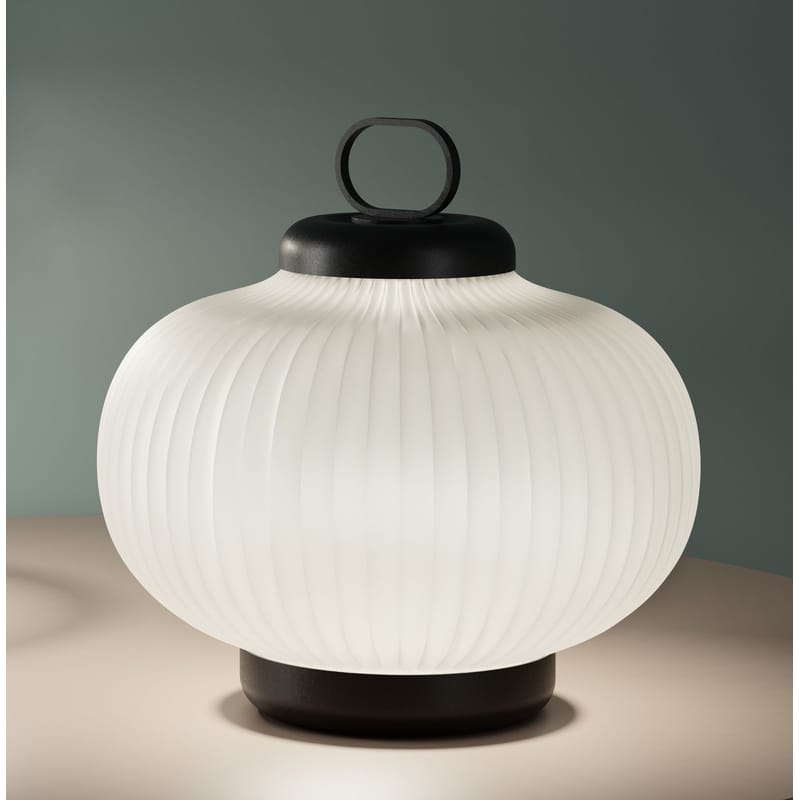 Luminaire - Lampes de table - Lampe de table Kanji LED verre blanc / H 39 cm - Fontana Arte - Blanc / Structure noire - Métal laqué, Verre soufflé bouche