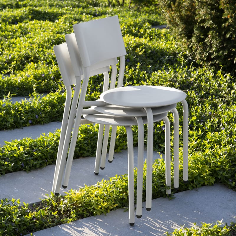 Outdoor patio chairs plastic deals