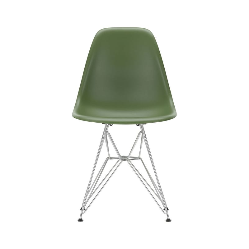 Mobilier - Chaises, fauteuils de salle à manger - Chaise RE DSR - Eames Plastic Side Chair plastique vert / (1950) - Pieds chromés / Recyclé - Vitra - Vert forêt / Pieds chromés - Acier chromé, Plastique recyclé post-consommation
