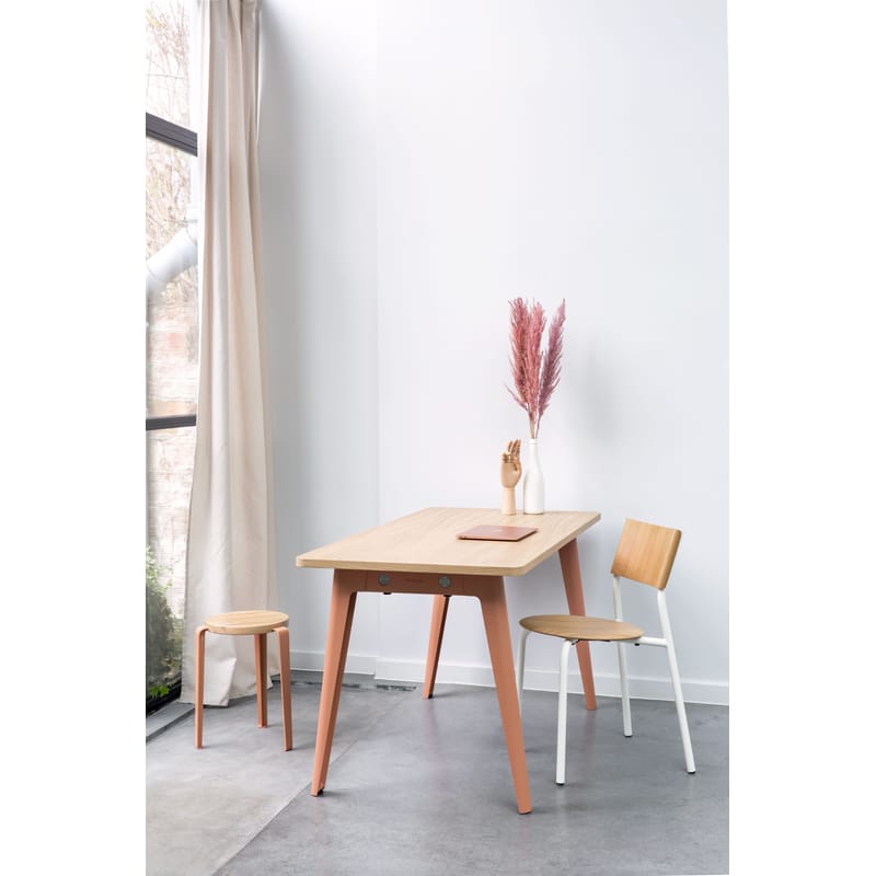 Pink shop wooden desk