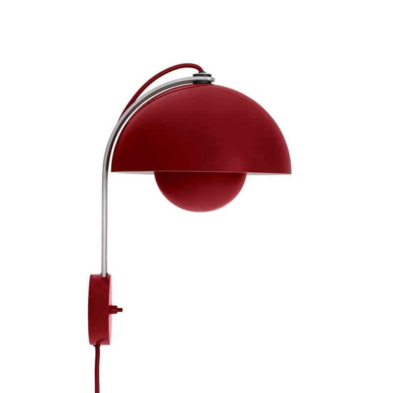 Luminaire - Appliques - Applique avec prise Flowerpot VP8 métal rouge / Verner Panton, 1968 - &tradition - Rouge vermilion - Acier laqué