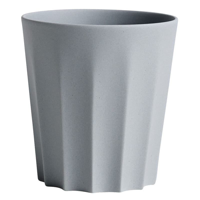 Table et cuisine - Tasses et mugs - Tasse Iris céramique gris / Facetté - Fait main - Hay - Facetté / Gris - Porcelaine