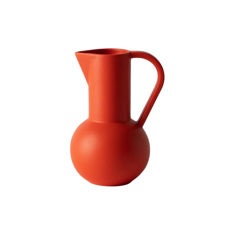 Table et cuisine - Carafes et décanteurs - Carafe Strøm Small céramique orange / 0,75 L - H 20 cm / Fait main - raawii - Corail Strong - Céramique émaillé