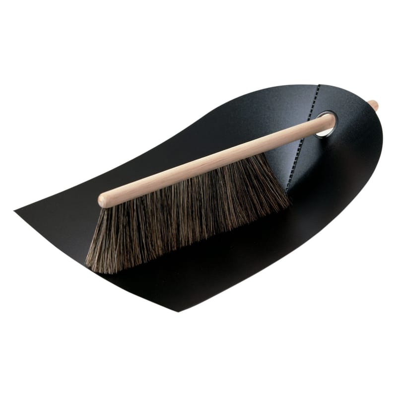Tableware - Cleaning and storage - Dustpan & broom Brush and dustpan set plastic material wood black Dustpan and brush - Normann Copenhagen - Black - Beechwood, Polypropylene