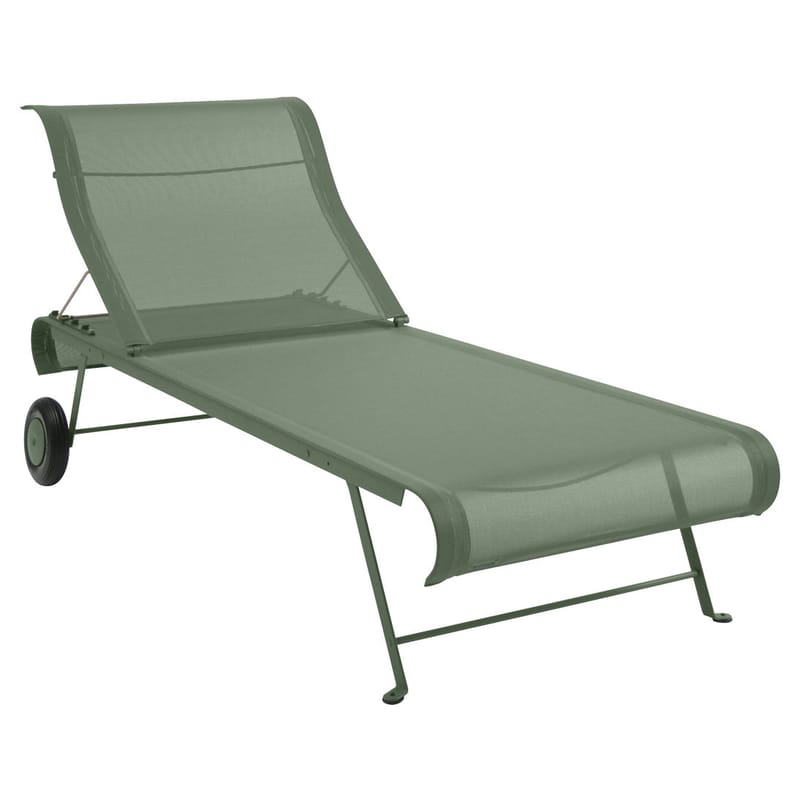 Outdoor - Sun Loungers & Hammocks - Dune Reclining deckchair on wheels textile green - Fermob - Cactus - Lacquered steel, Polyester cloth