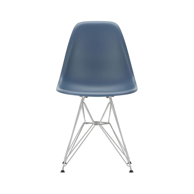 Mobilier - Chaises, fauteuils de salle à manger - Chaise RE DSR - Eames Plastic Side Chair plastique bleu / (1950) - Pieds chromés / Recyclé - Vitra - Bleu de mer / Pieds chromés - Acier chromé, Plastique recyclé post-consommation