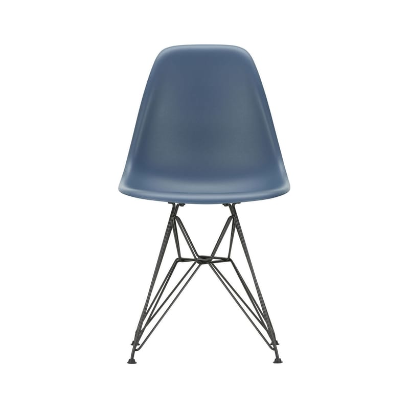 Mobilier - Chaises, fauteuils de salle à manger - Chaise RE DSR - Eames Plastic Side Chair plastique bleu / (1950) - Pieds noirs / Recyclé - Vitra - Bleu de mer / Pieds noirs - Acier laqué époxy, Plastique recyclé post-consommation