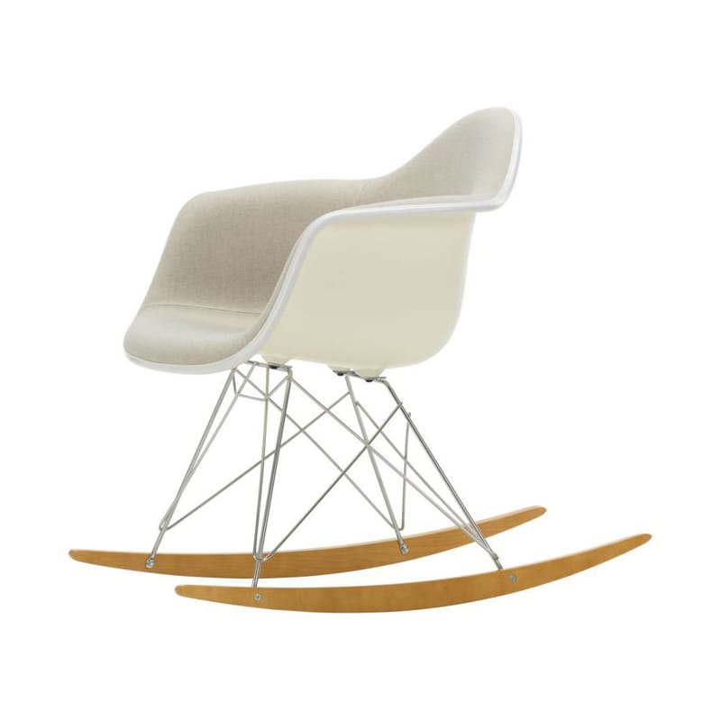 Möbel - Lounge Sessel - Schaukelstuhl RAR - Eames Plastic Armchair textil weiß grau / (1950) - Vollpolsterung - Vitra - Stoff grau & Sitzschale weiß / helles Holz - Gewebe, Massivahorn, Polypropylen, Polyurethan-Schaum, Stahl