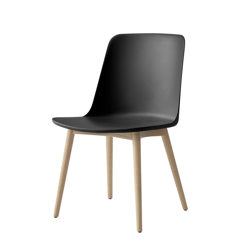 Black plastic chair with wooden hot sale legs