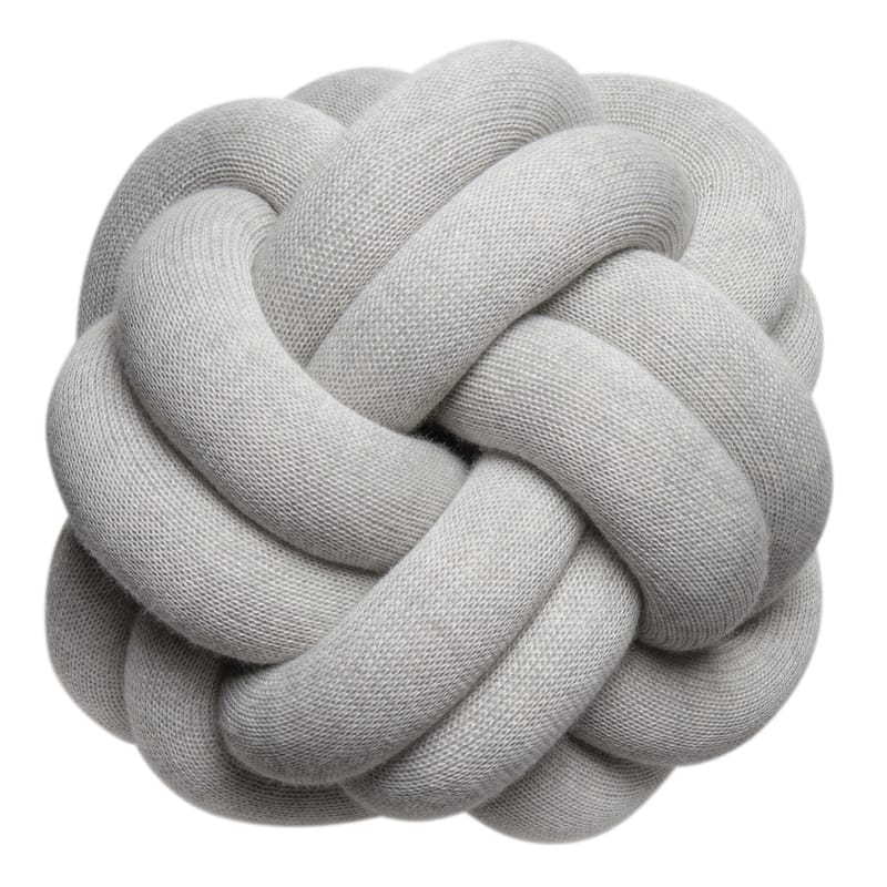 Décoration - Pour les enfants - Coussin Knot tissu gris / Fait main - 30 x 30 cm / 2016 - Design House Stockholm - Gris clair - Acrylique, Laine