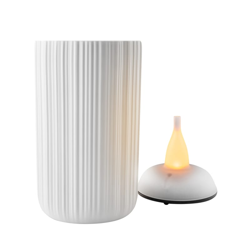 Décoration - Bougeoirs, photophores - Photophore  céramique blanc LED / H 13 cm - Eva Solo - H 13 cm / Blanc - Porcelaine