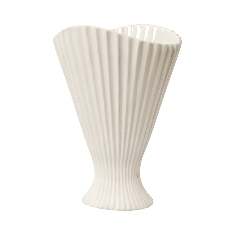 Décoration - Vases - Vase Fountain céramique blanc / L 23 x H 30,5 cm - Ferm Living - Blanc cassé - Grès