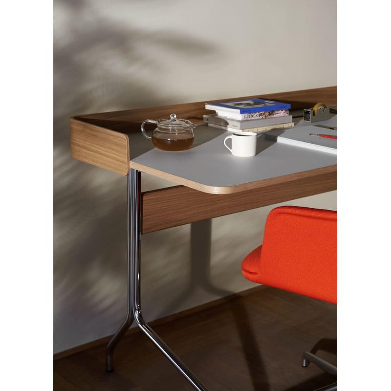 Cream and deals oak desk