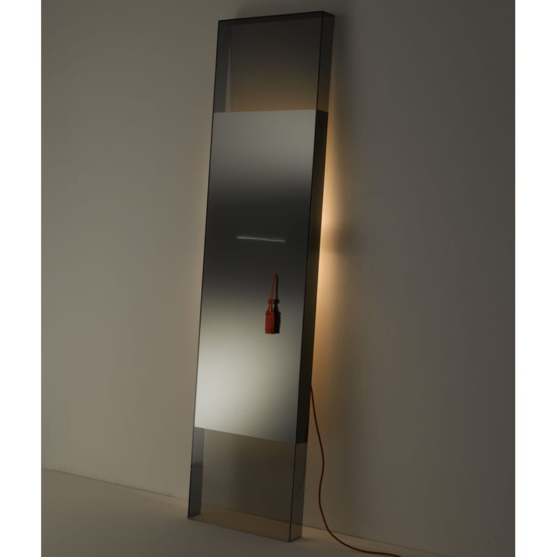Mobilier - Miroirs - Miroir lumineux avec prise Diva verre gris L 50 x H 200 cm - Glas Italia - Fumé / miroir - Verre