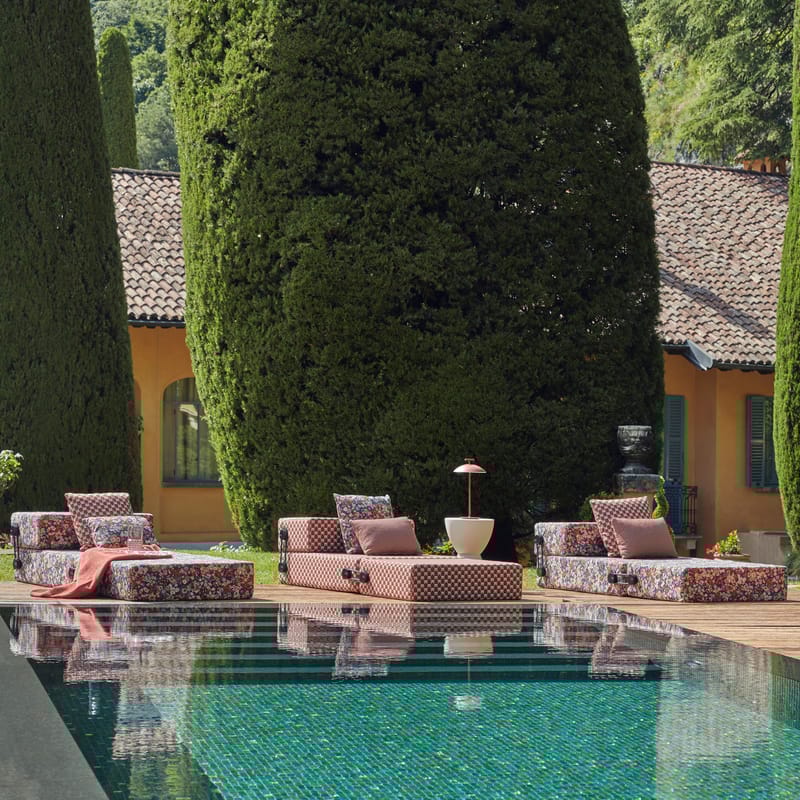 Fauteuil rembourré Trix Kartell - Déco bords de piscine
