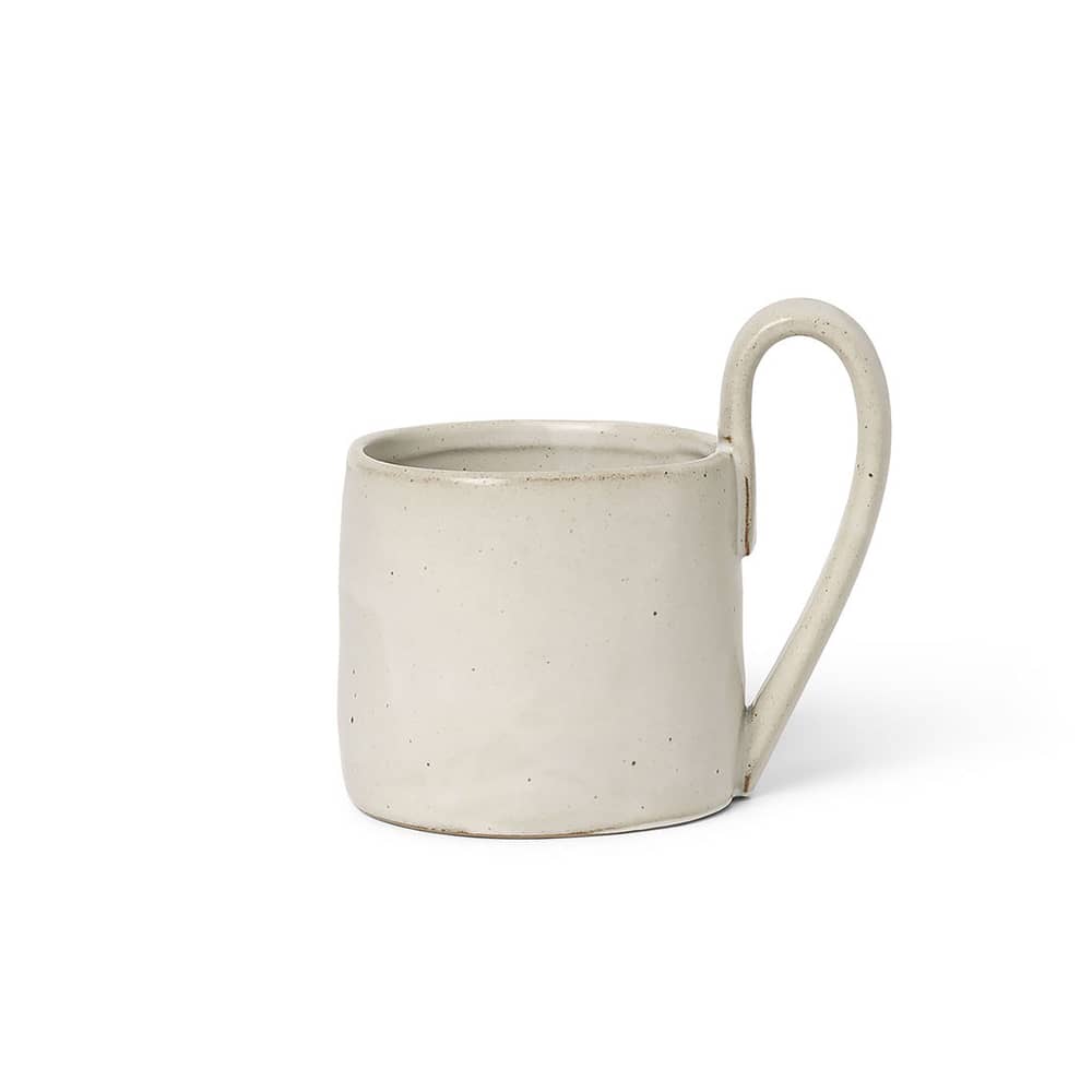 Mug Flow céramique blanc / 36 cl - Porcelaine - Ferm Living - Blanc cassé moucheté - Porcelaine émaillée