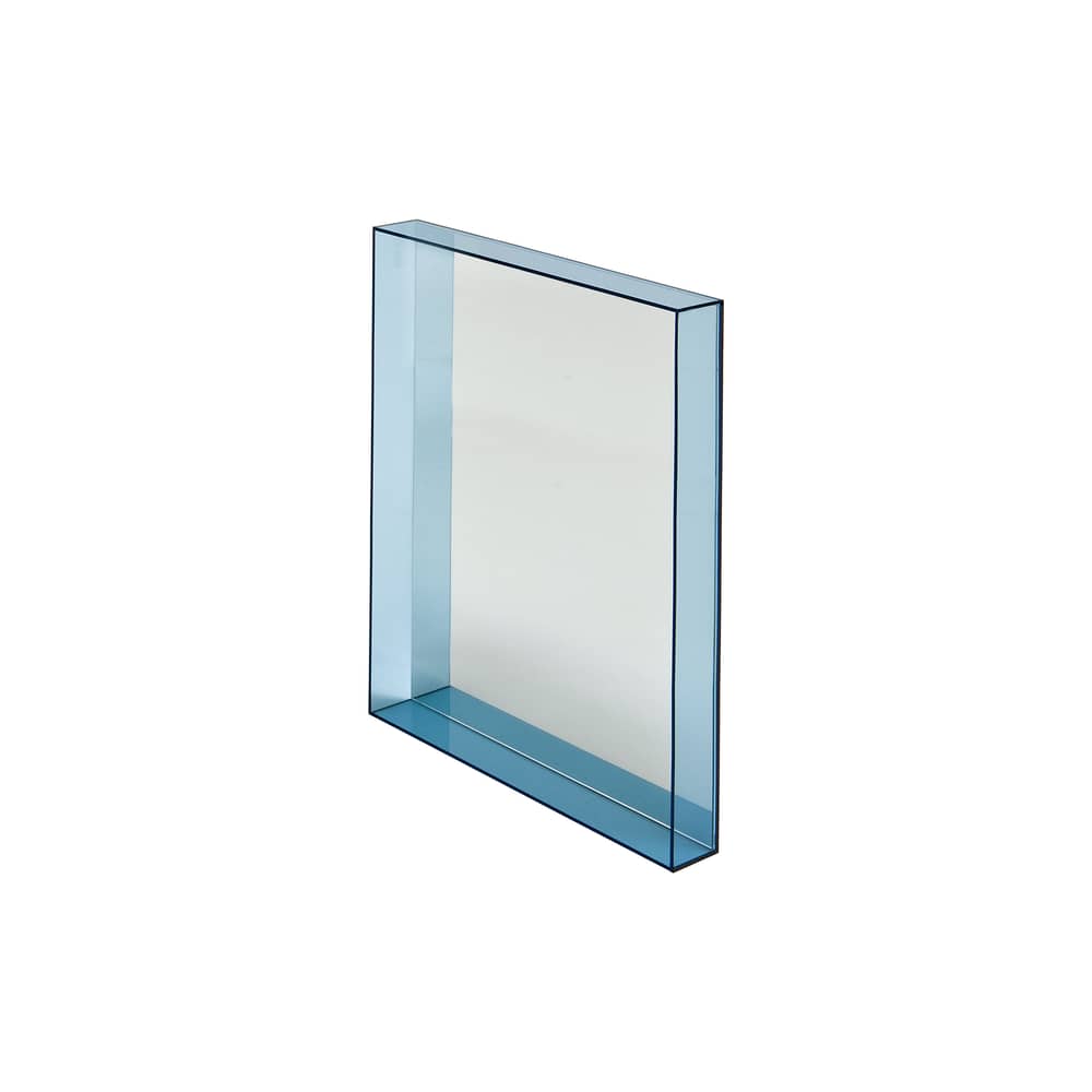 Miroir mural Only me plastique bleu / L 50 x H 70 cm - Philippe Starck, 2012 - Kartell - Bleu ciel transparent - Miroir, PMMA