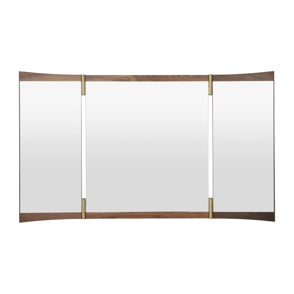 Miroir mural Vanity 3 bois naturel / L 116,6 x H 69 cm - Pivotant / Panneaux articulés - Gubi - L 116,6 x H 69 cm - Laiton, Placage de noyer, Verre