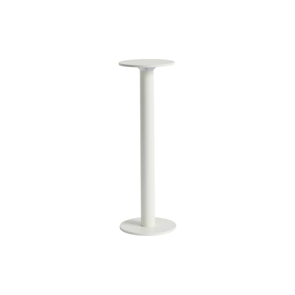 Lampe extérieur sans fil rechargeable Host Large / LED - H 30 cm / Fixation magnétique - Hay - Blanc crème - Acier thermolaqué, Aimant, Aluminium thermolaqué