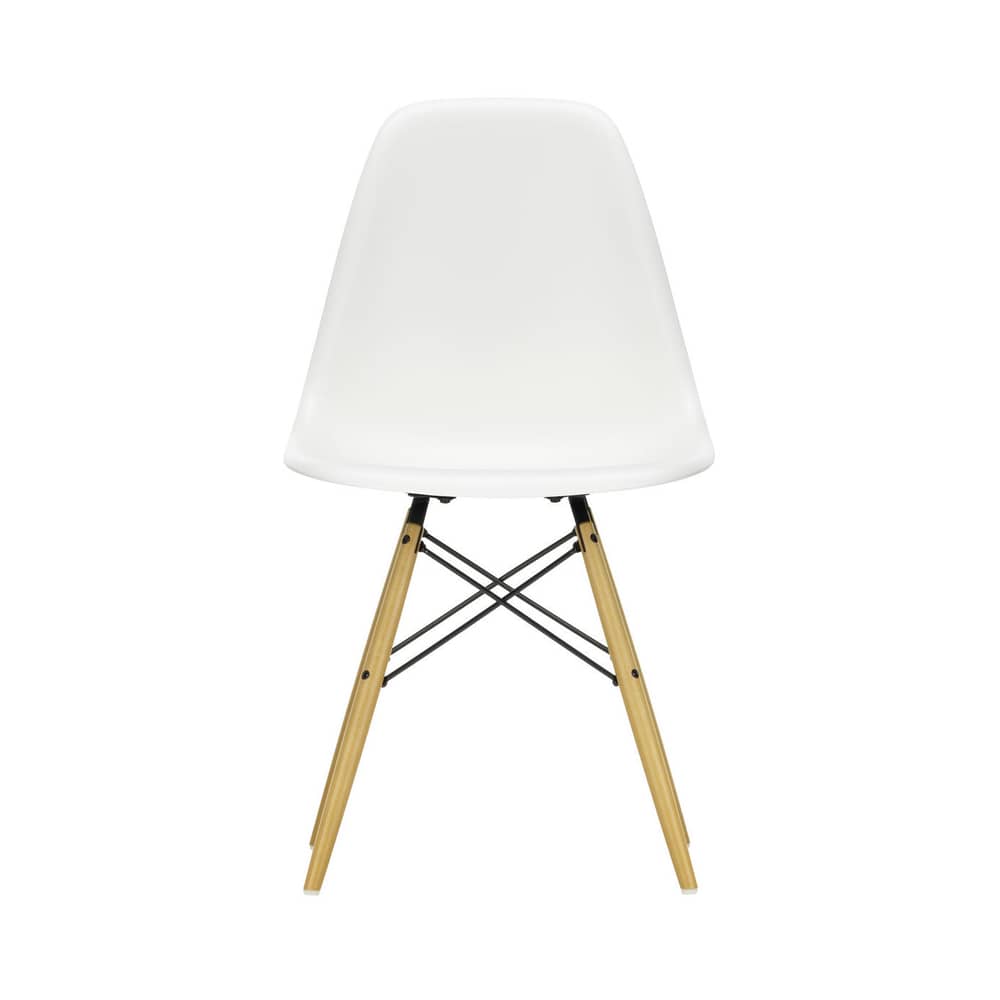 Stuhl DSW - Eames Plastic Side Chair plastikmaterial weiß / (1950) - Helles Holz - Vitra - Weiß / Helles Holz - Massivahorn, Polypropylen
