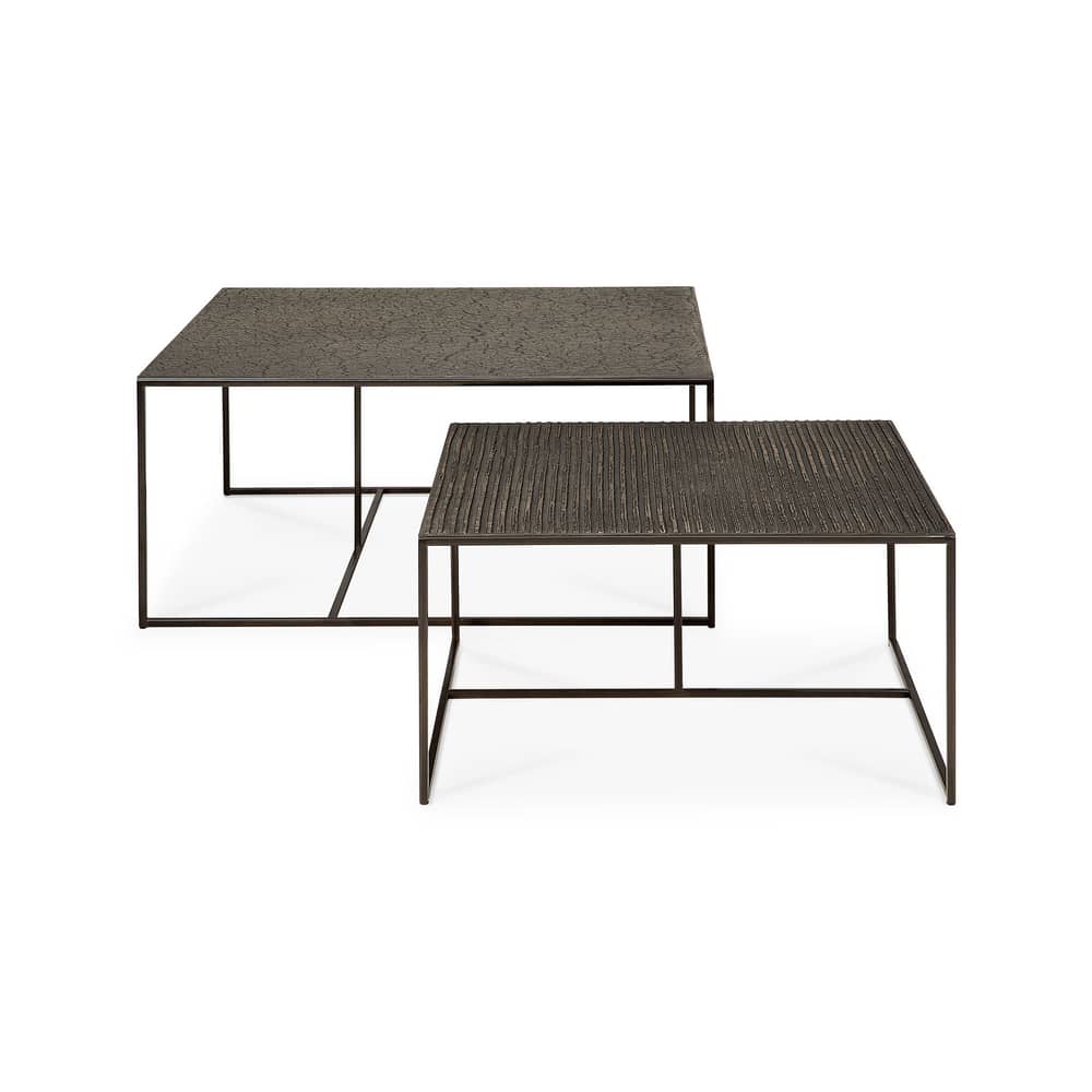 Tables gigognes Pentagon métal noir / Set de 2 - Plateaux sculptés main / Seconde vie - Ethnicraft - Whisky - Métal thermolaqué, Mineral