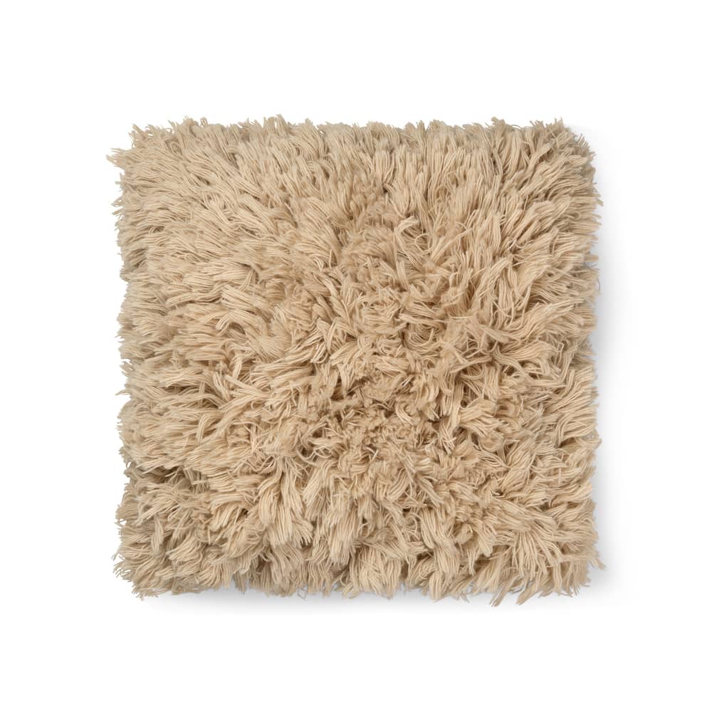 Coussin Meadow tissu beige / Poils longs - 50 x 50 cm / Tufté et tissé à la main - Ferm Living - Beige -  Duvet,  Plumes, Laine